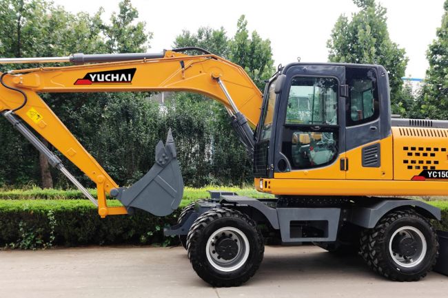 Экскаватор Yuchai YC150W