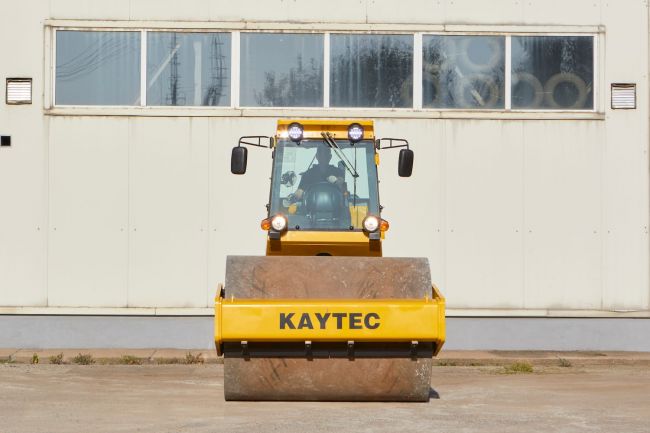 Грунтовый каток KAYTEC K 120 SD