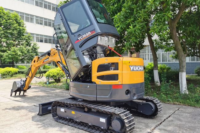 Мини-экскаватор Yuchai YC 35SR