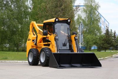 Мини-погрузчик ANT 1200 Мини-погрузчик ANT 1200